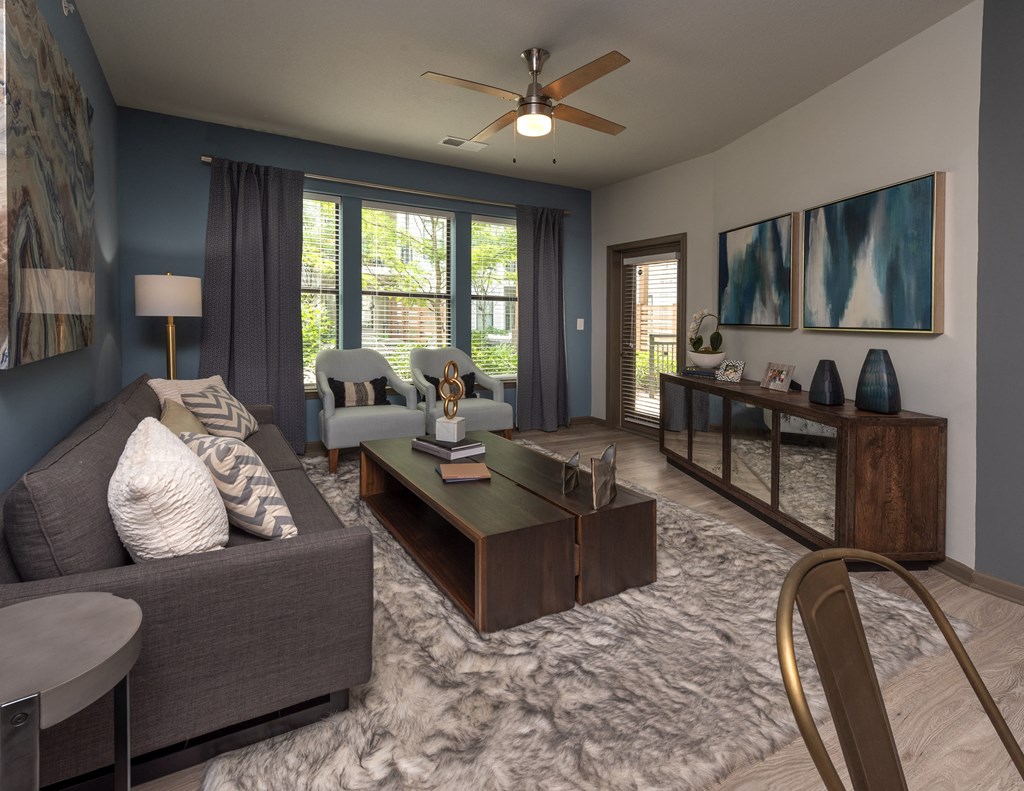 The Henry At Fritz Farm Apartments, 200 Larue 100, Lexington, KY